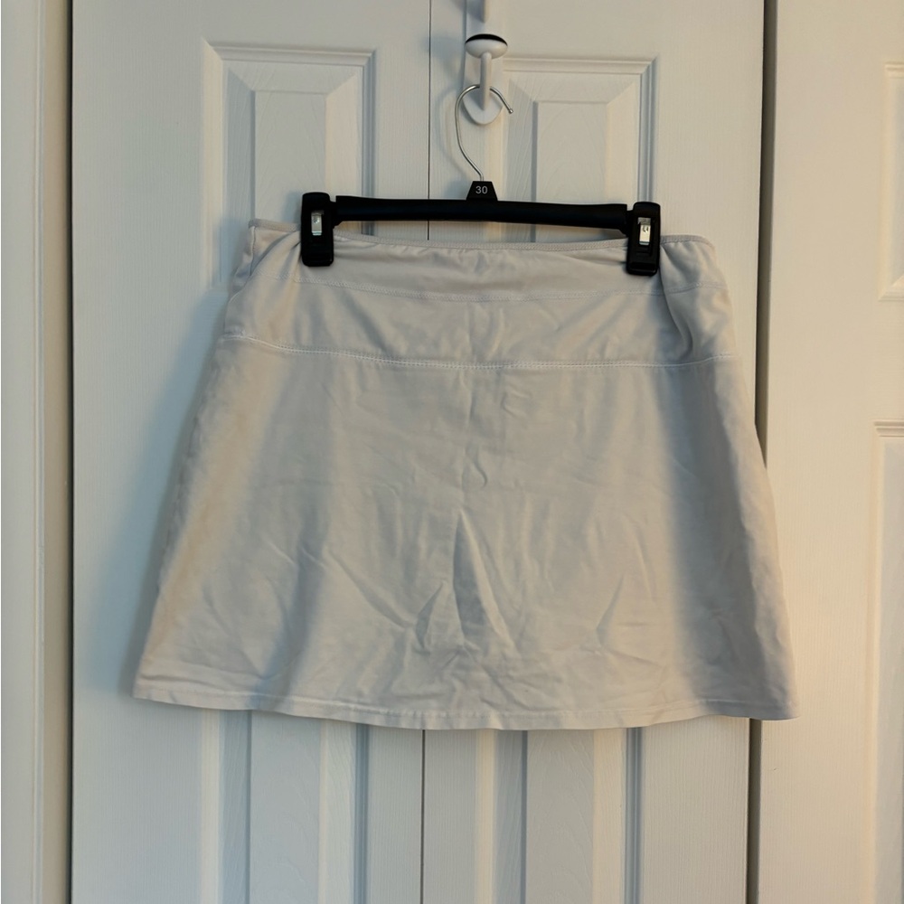 White skort